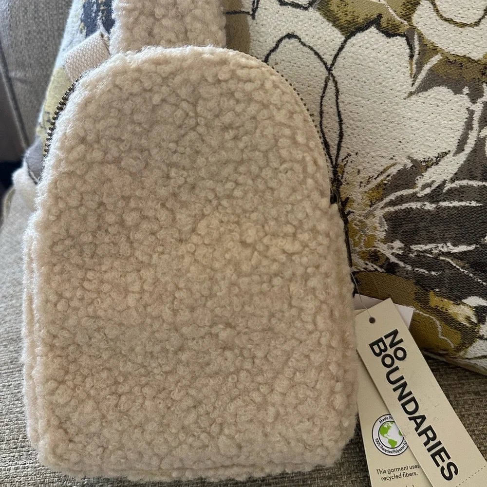 No Boundaries Soft Faux Sherpa‎ Sling Backpack Eco Friendly New